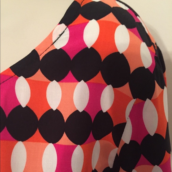 NWT KAARI Blue stunning top - Picture 5 of 8